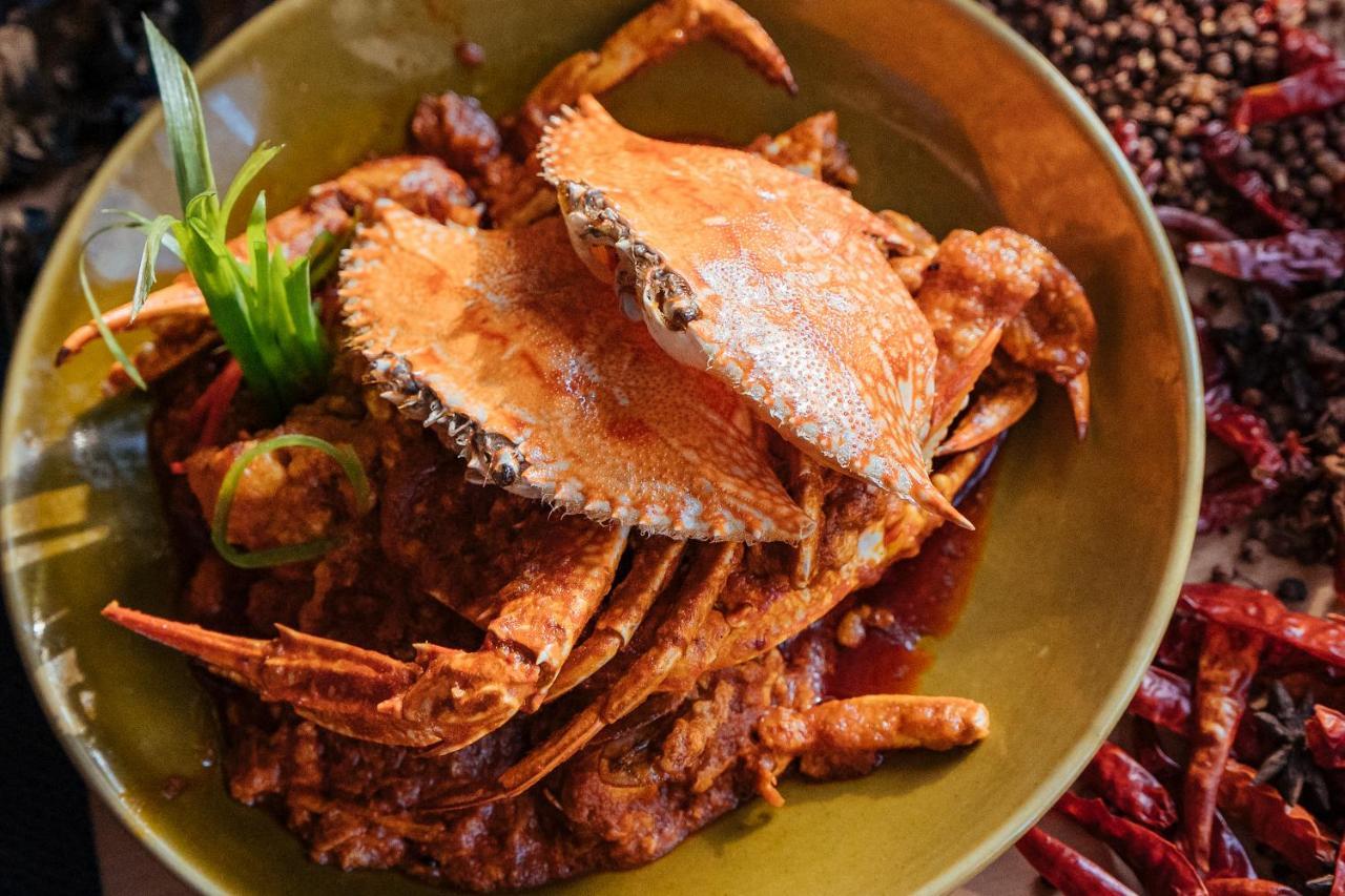 Hyatt Regency Lucknow Gomti Nagar Hotel Luaran gambar A chilli crab